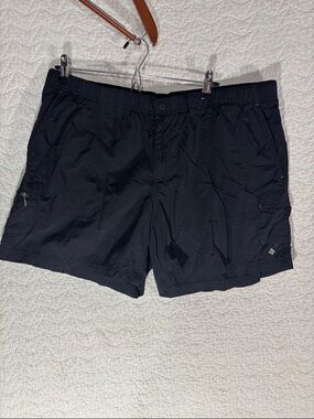 Columbia Men’s Black Athletic Outdoor Shorts
